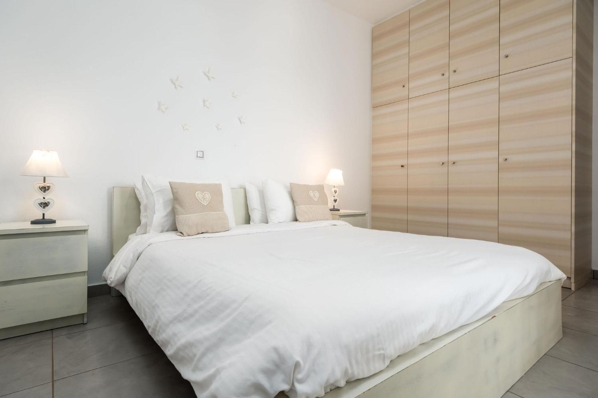 Azzurro Bianco Suites Parikia  Luaran gambar