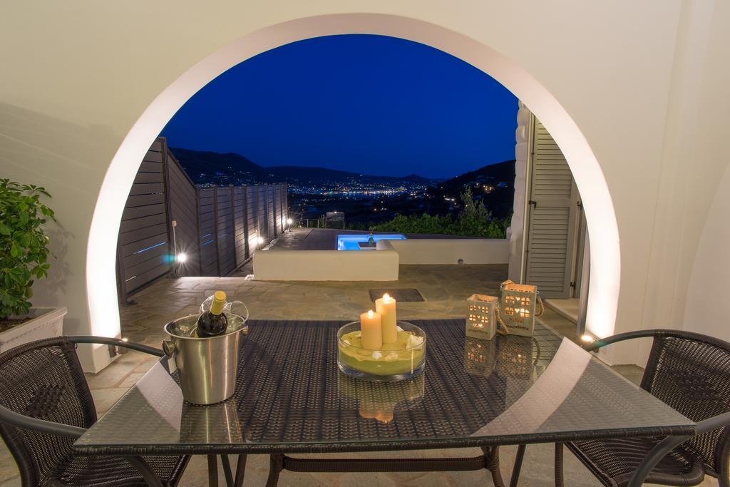 Azzurro Bianco Suites Parikia  Luaran gambar